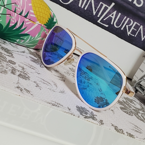 MICHAEL KORS Aviator Sunglass